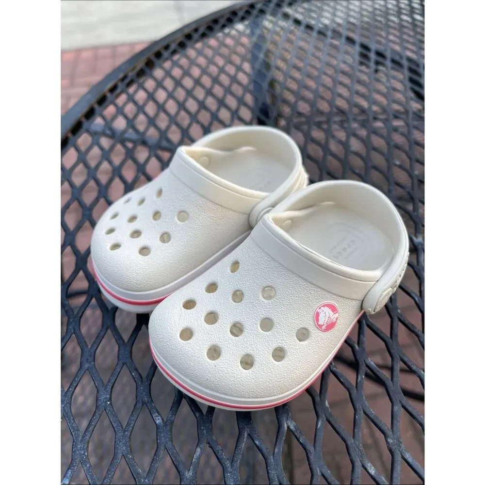 CROCBAND CUTOUT DETAIL ROUND TOE CLOGS - BEIGE - STUCCO MELON 204537 Size 4